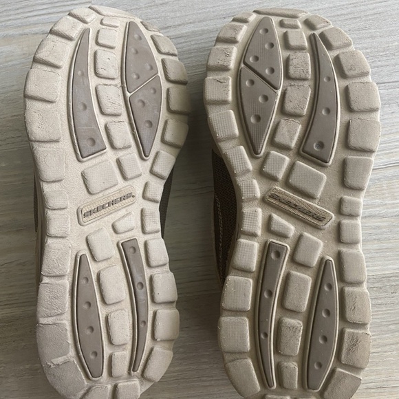 Skechers Superior Milford Tan Relaxed Fit Loafer Slip-On Mens Shoes Size 10.5 - Picture 11 of 11